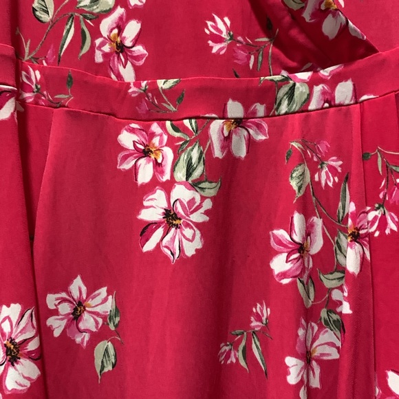 Dress - Picture 6 of 6